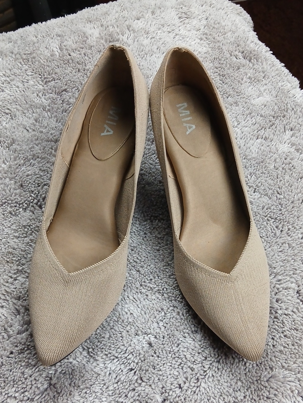 MIA Devra Beige Knit Pumps 12M | Walk In Elegance Pointed Toe Heels